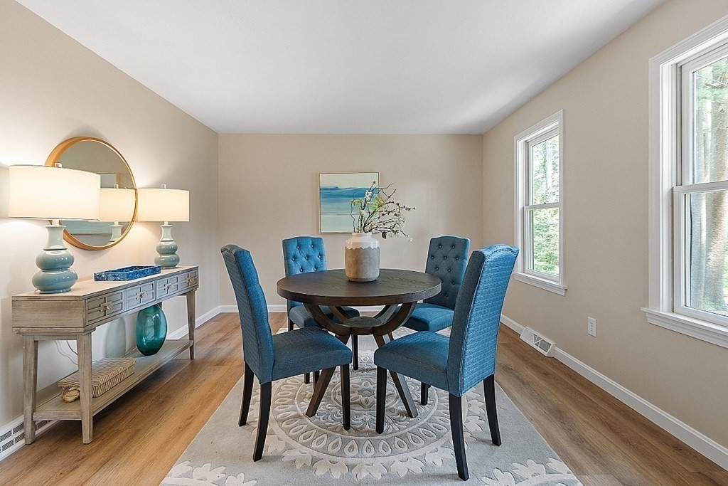 43 R Beaver Brook Road Westford, MA 01886 - Photo 14 of 42 a dining room with furniture and window