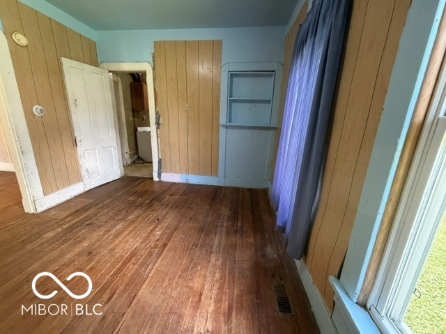 219 Church Street Bloomingdale, IN 47832 - Photo 11 of 26 Gallery Image 11