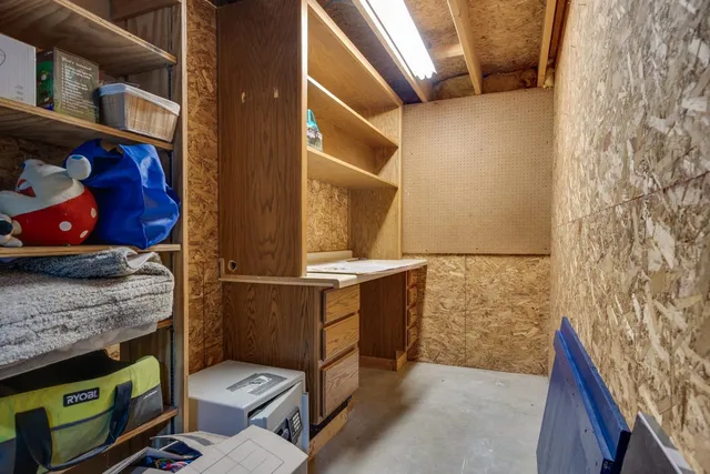 $499,900 | 163 Hickory Court, Oregon, WI 53575