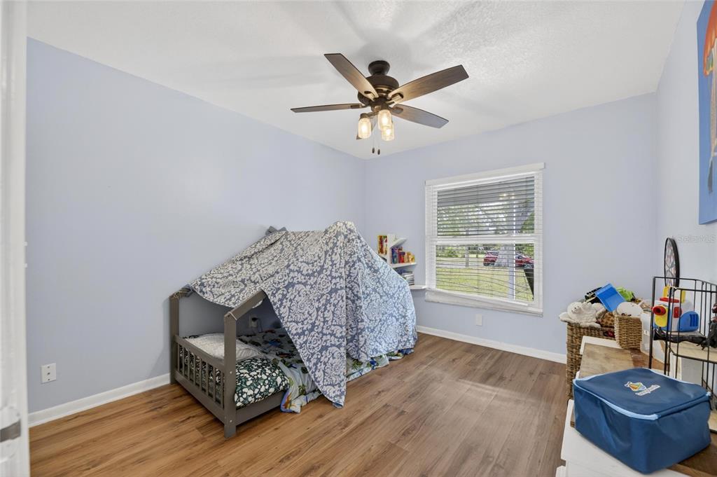 3909 Applegate Circle Brandon, FL 33511 - Photo 15 of 36