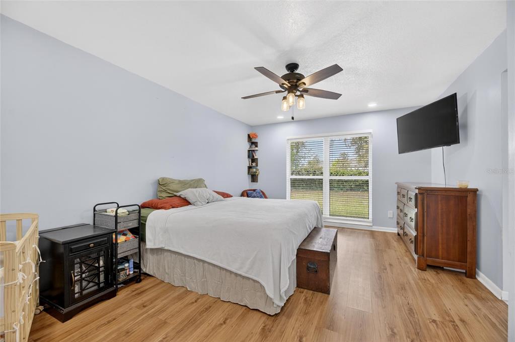 3909 Applegate Circle Brandon, FL 33511 - Photo 17 of 36