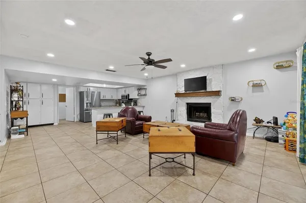 $429,000 | 3909 Applegate Circle, Brandon, FL 33511