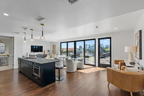 $589,900 | 601 Madison Street, Unit 102, Nashville, TN 37208