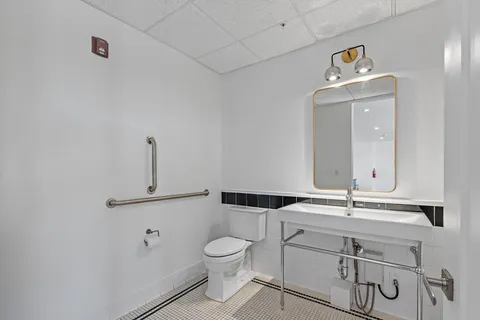 $589,900 | 601 Madison Street, Unit 102, Nashville, TN 37208