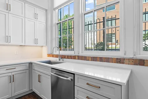 $589,900 | 601 Madison Street, Unit 102, Nashville, TN 37208