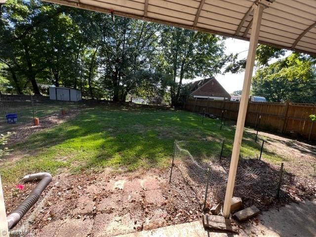 2041 South Hawthorne Road, Unit B Winston-Salem, NC 27103 - Photo 18 of 19