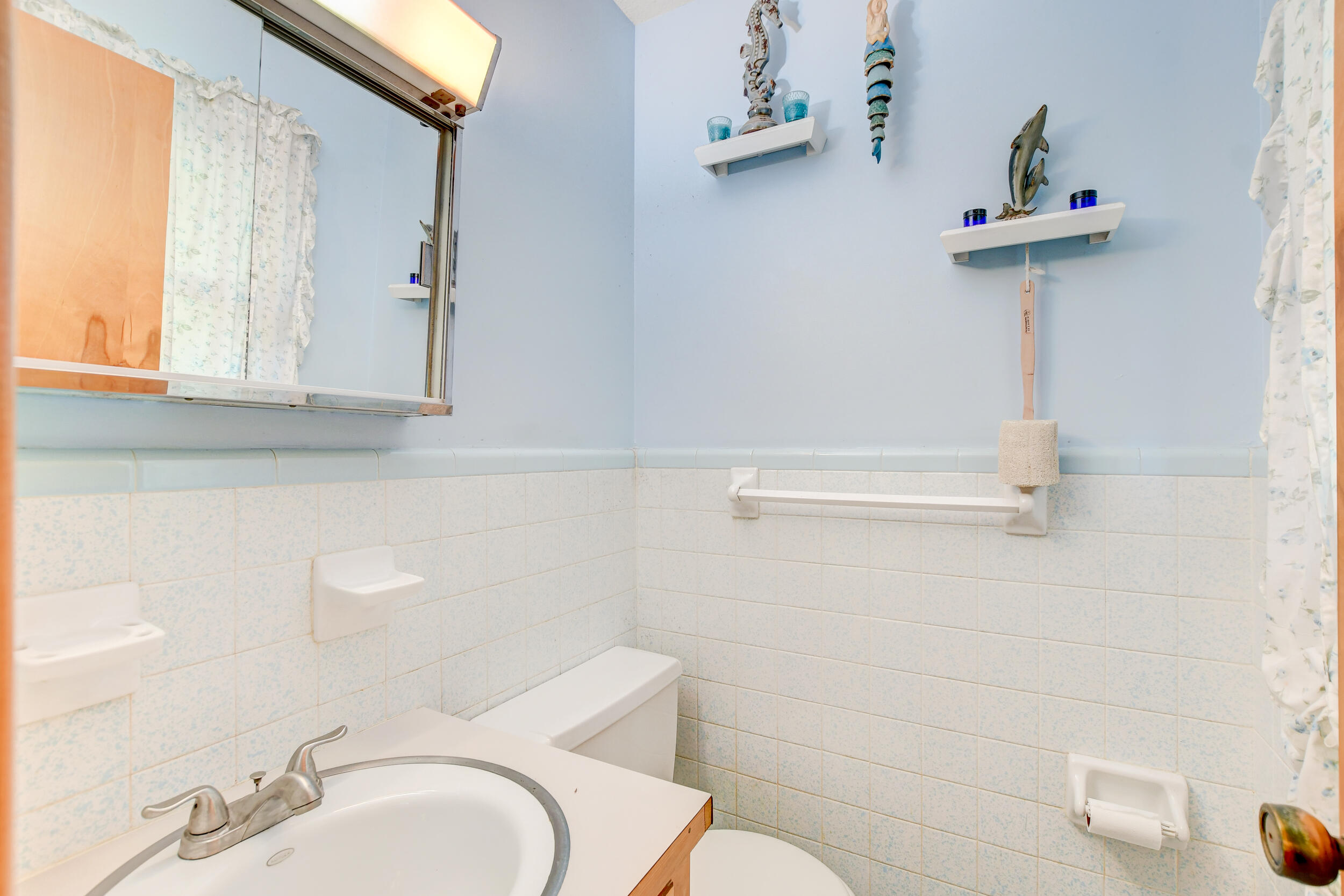 212 Arbor Road Summerville, SC 29485 - Photo 17 of 36 DSC_1669_70_71_72_73