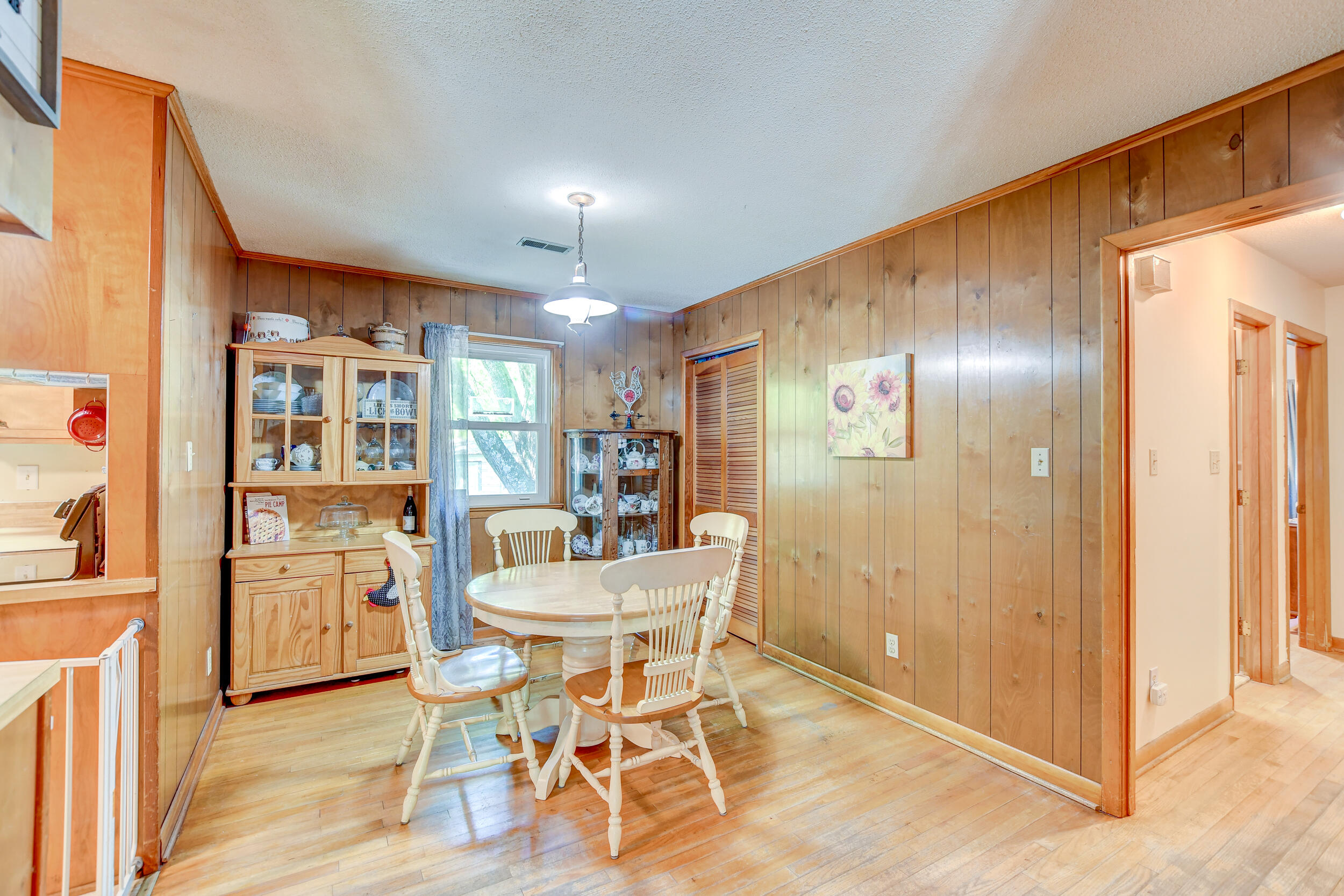 212 Arbor Road Summerville, SC 29485 - Photo 26 of 36 DSC_1594_5_6_7_8