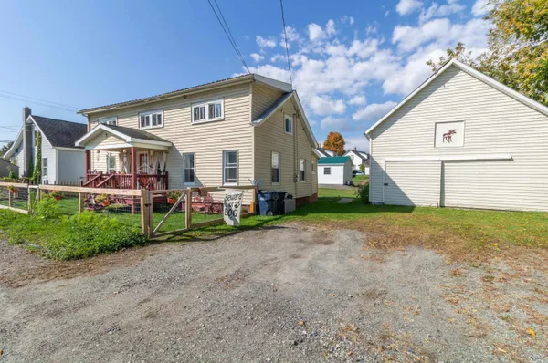 $168,000 | 1 Prospect Street, Orleans, VT 05860