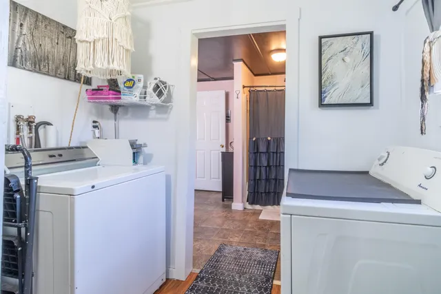 $179,900 | 1 Prospect Street, Orleans, VT 05860