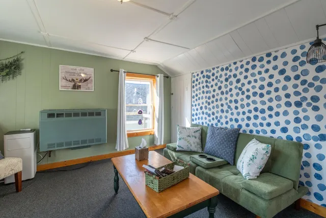 $179,900 | 1 Prospect Street, Orleans, VT 05860