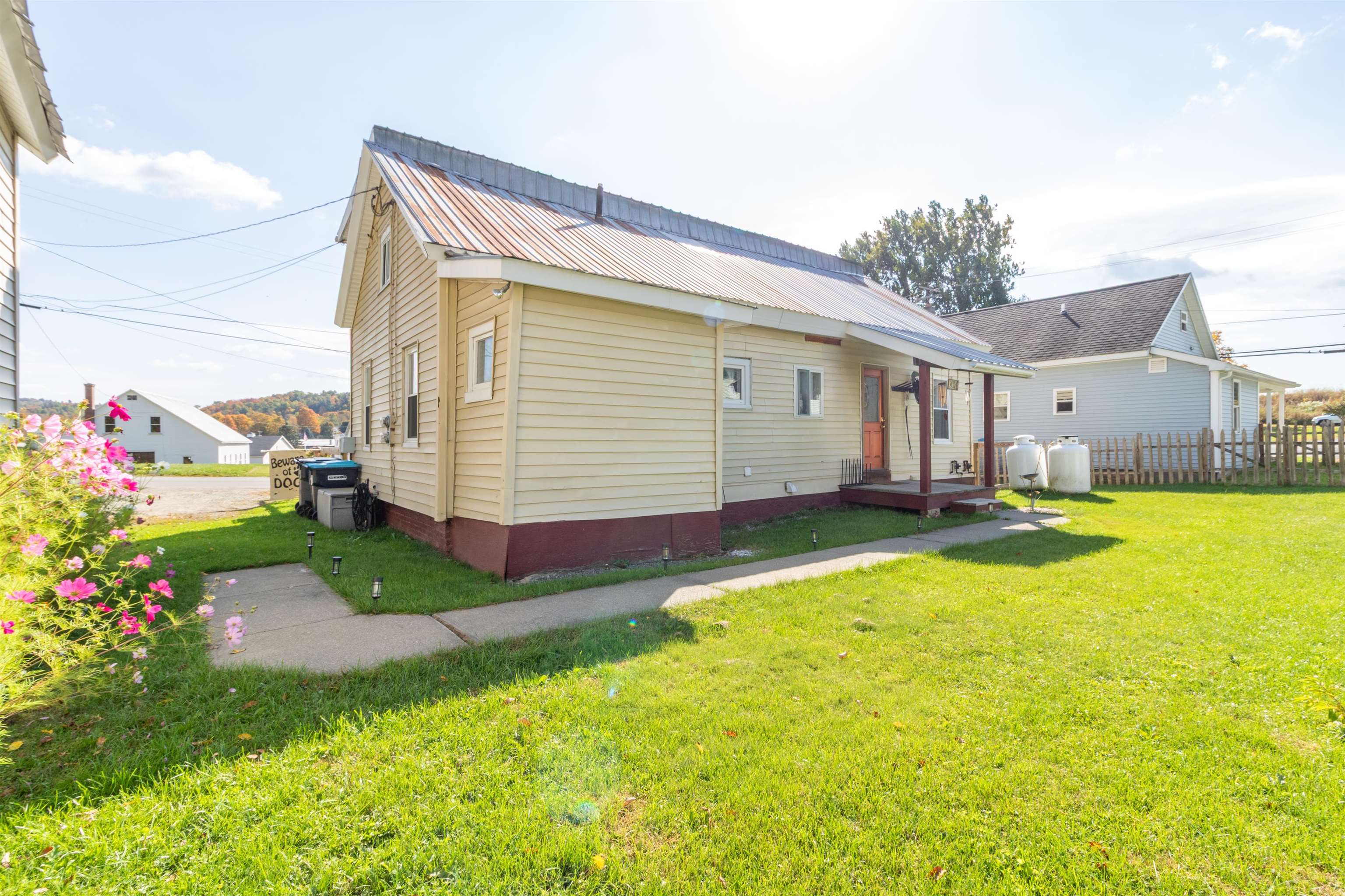 1 Prospect Street Orleans, VT 05860 - Photo 4 of 45