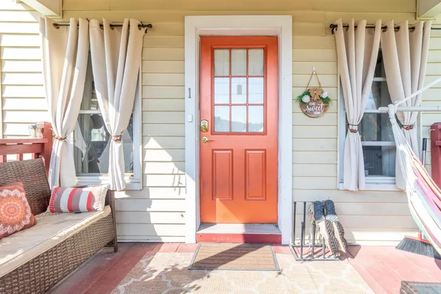 $179,900 | 1 Prospect Street, Orleans, VT 05860