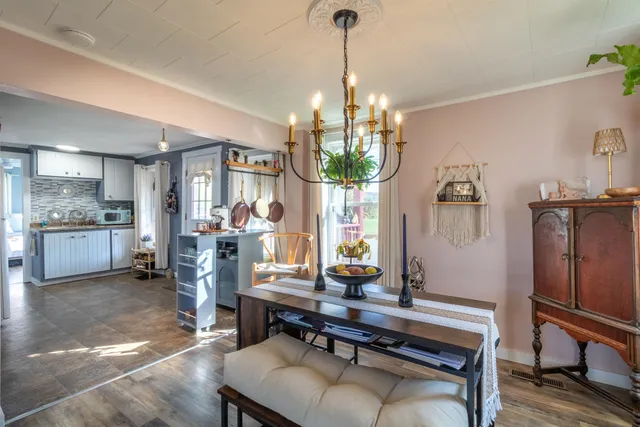 $179,900 | 1 Prospect Street, Orleans, VT 05860