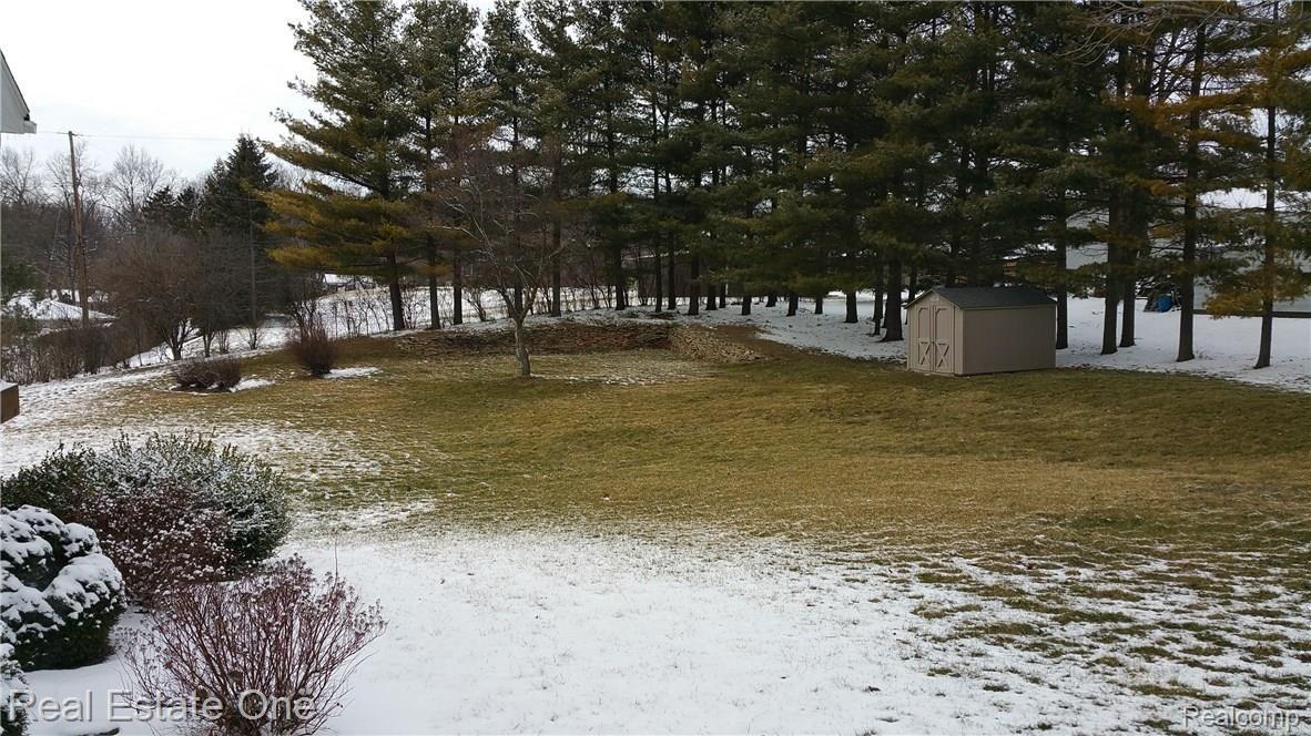 8650 Crane Road Milan, MI 48160 - Photo 6 of 48 20160302_140818.jpg