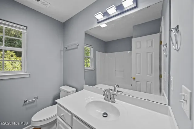 $1,750 | 103 Arbor Drive, Greenville, NC 27858