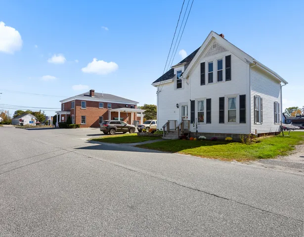 $350,000 | 8 Cottage Street, Milbridge, ME 04658