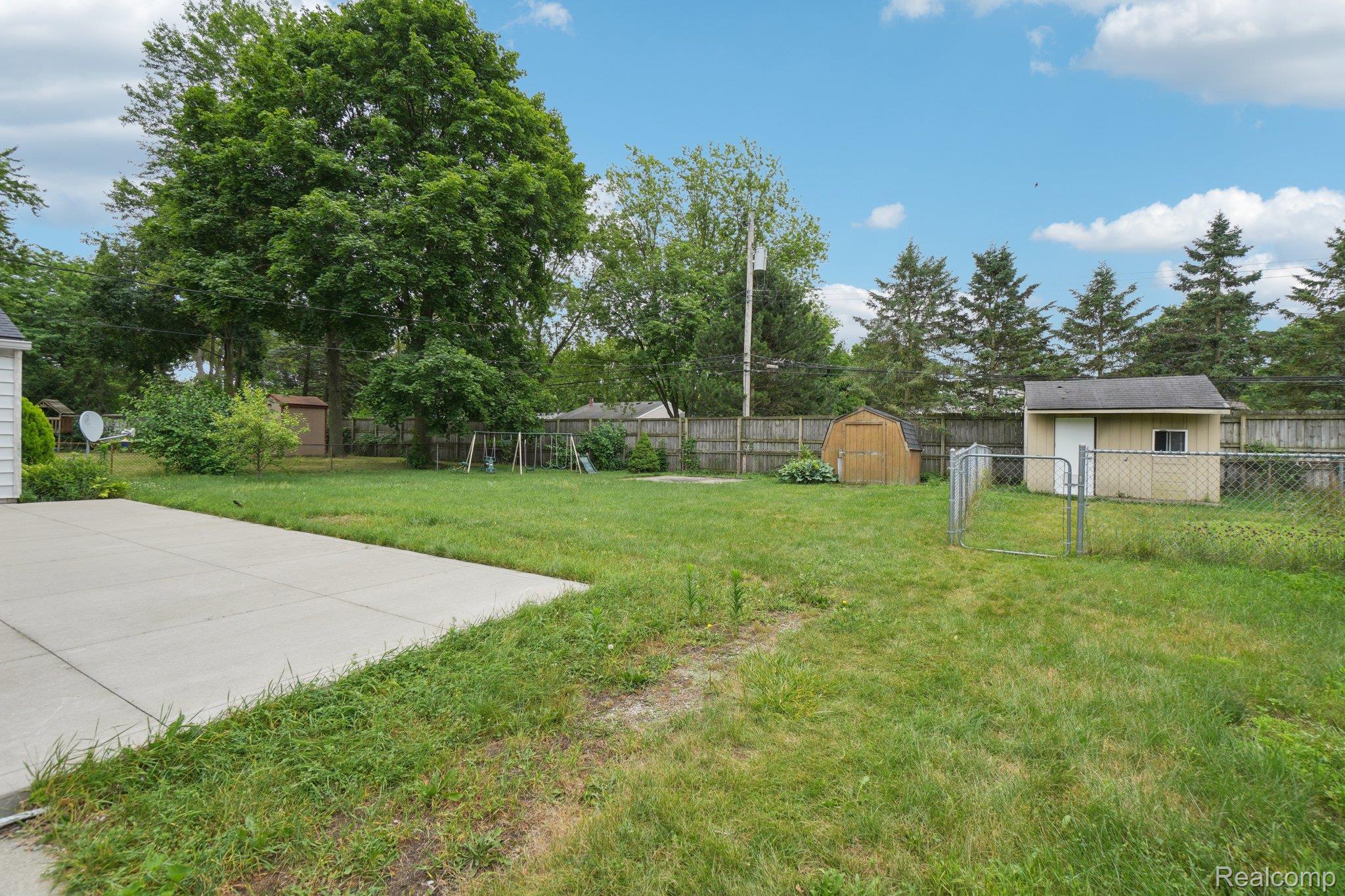 1096 Truwood Avenue Rochester, MI 48307 - Photo 22 of 23