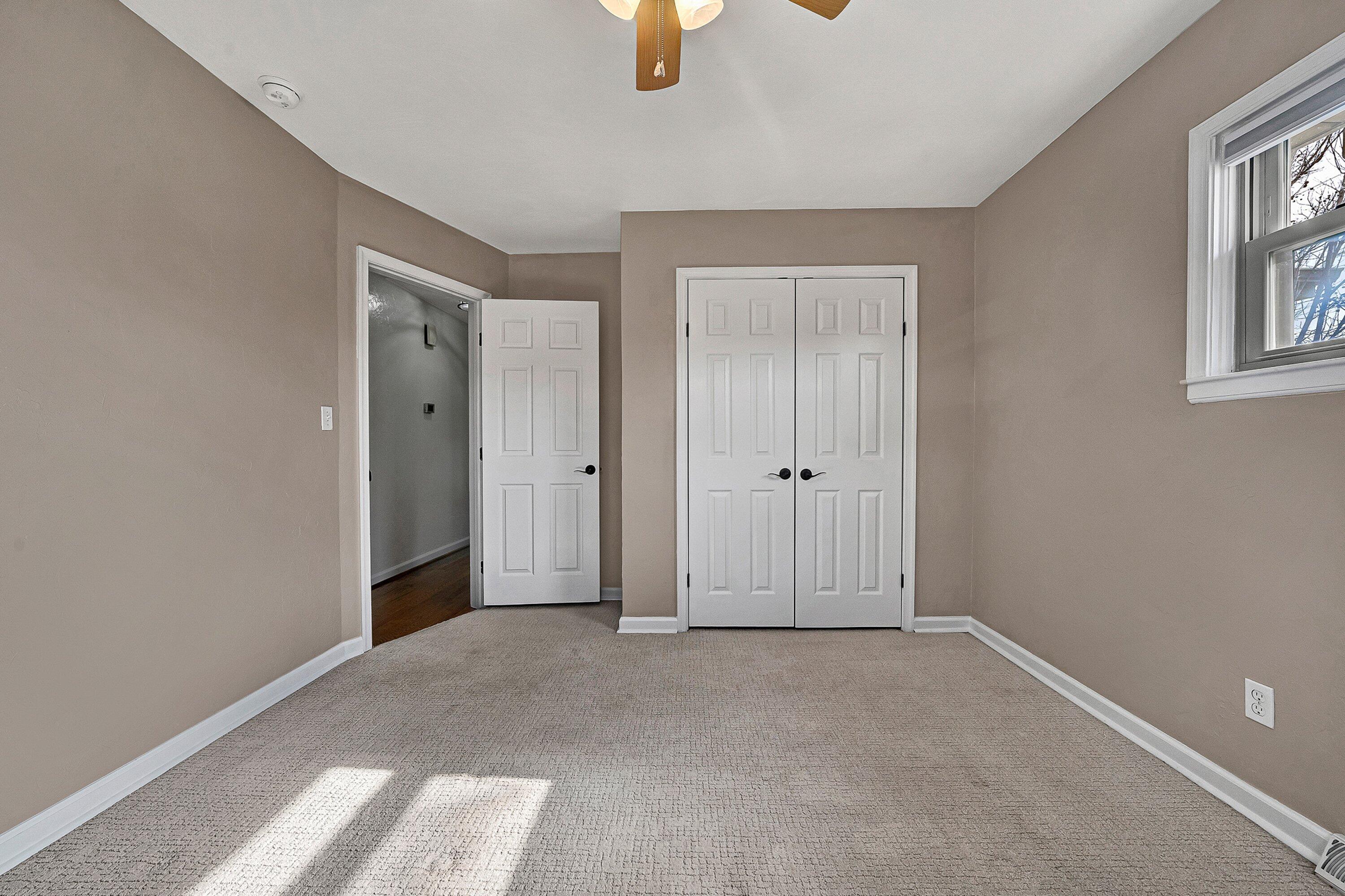 405 Diamond Road Salem, VA 24153 - Photo 18 of 28 VM-04483