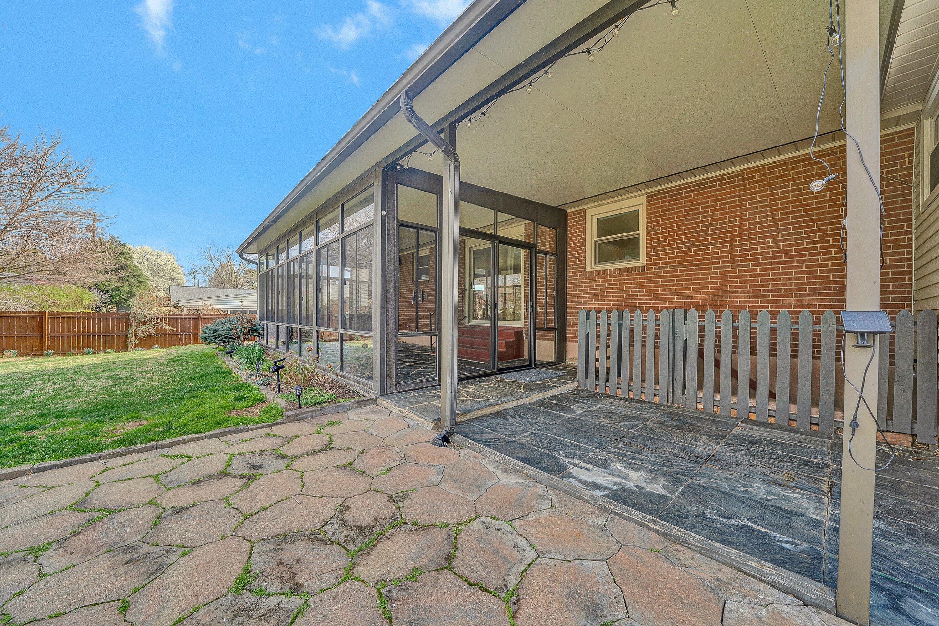 405 Diamond Road Salem, VA 24153 - Photo 25 of 28 VM-04459