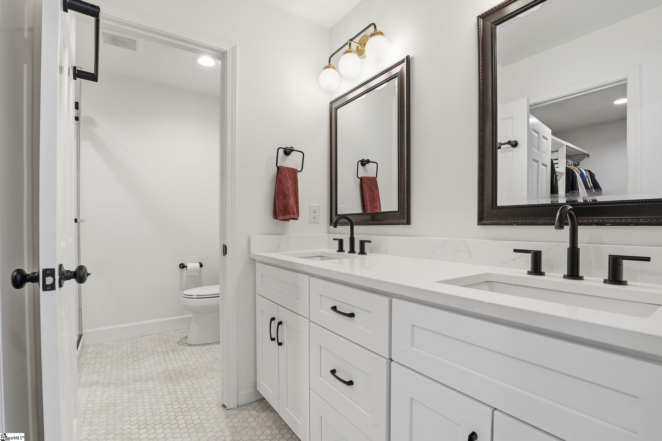 402 Foxcroft Road Greenville, SC 29615 - Photo 23 of 44