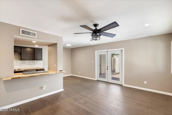 $2,375 | 7810 East Keim Drive, Scottsdale, AZ 85250