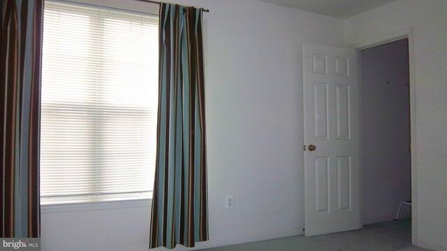 622 Howards Loop Annapolis, MD 21401 - Photo 4 of 10 Bedroom (Master)
