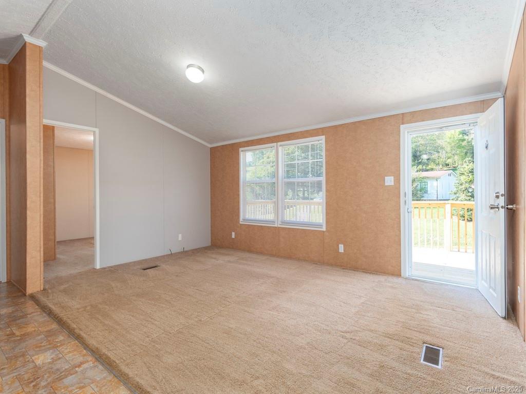 99 Terrell Road Clyde, NC 28721 - Photo 4 of 15