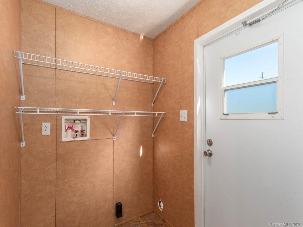 99 Terrell Road Clyde, NC 28721 - Photo 7 of 15