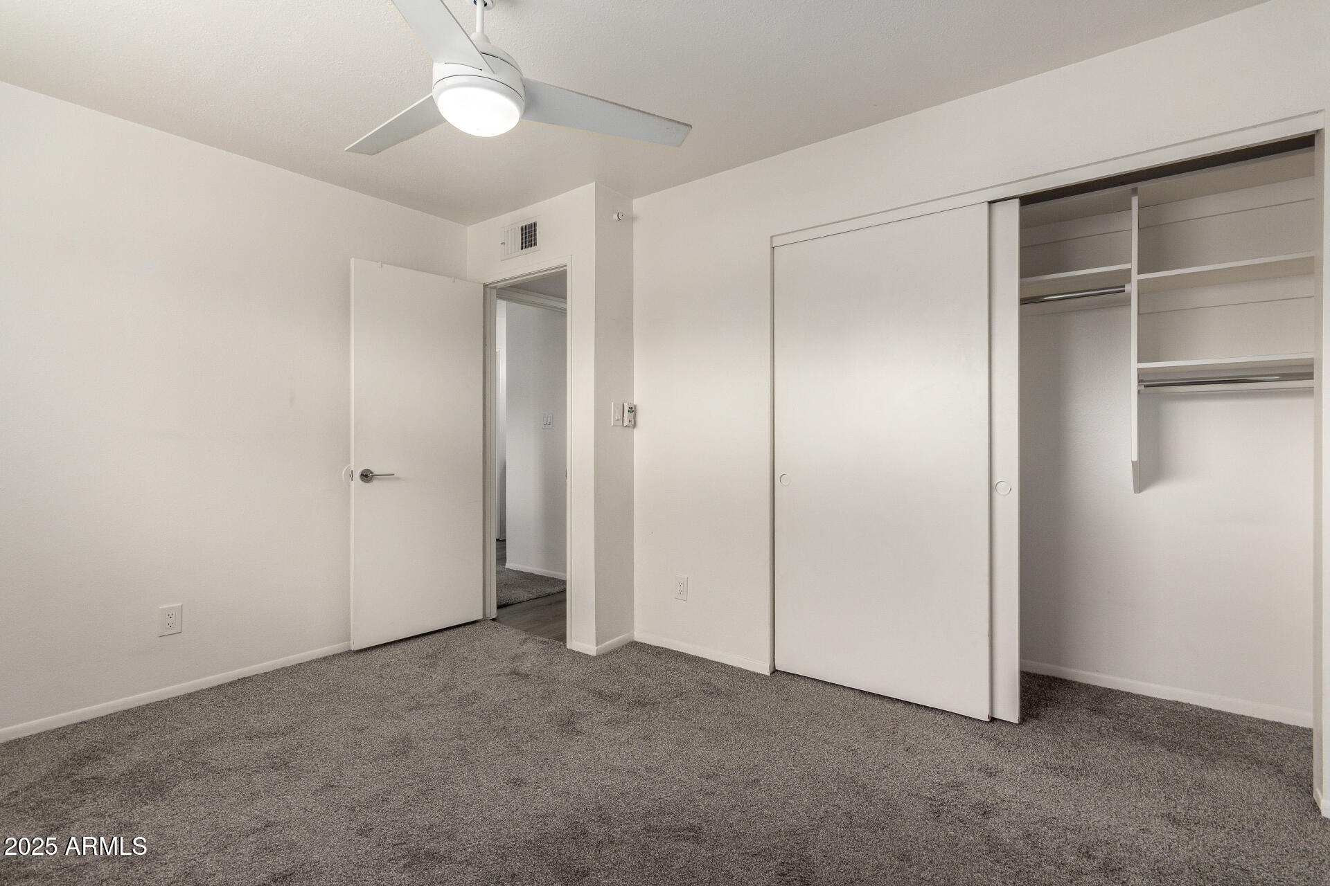 5525 East Thomas Road, Unit C1 Phoenix, AZ 85018 - Photo 19 of 27 22 - Thomas