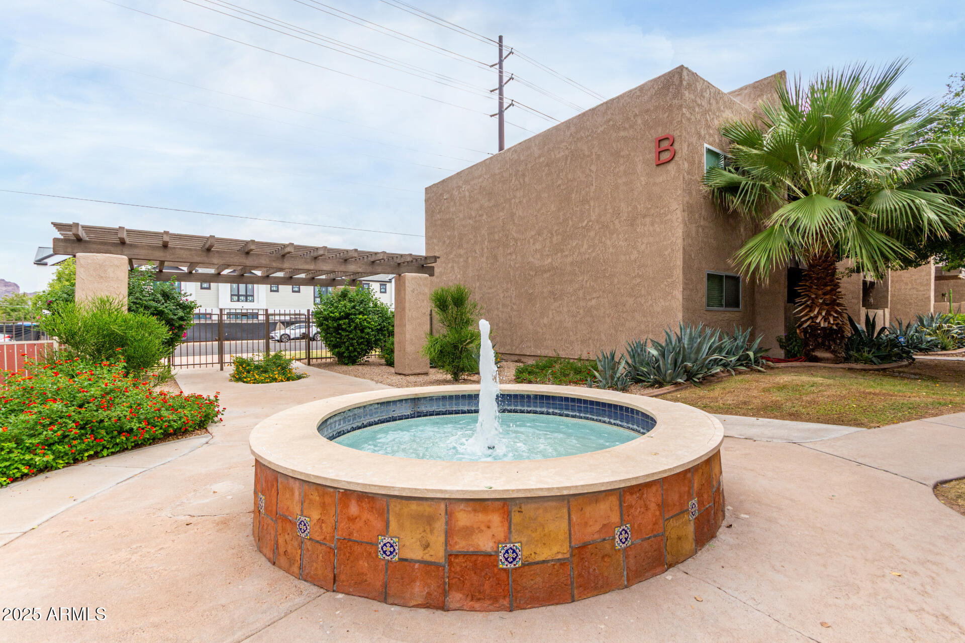 5525 East Thomas Road, Unit C1 Phoenix, AZ 85018 - Photo 23 of 27 26 - Thomas