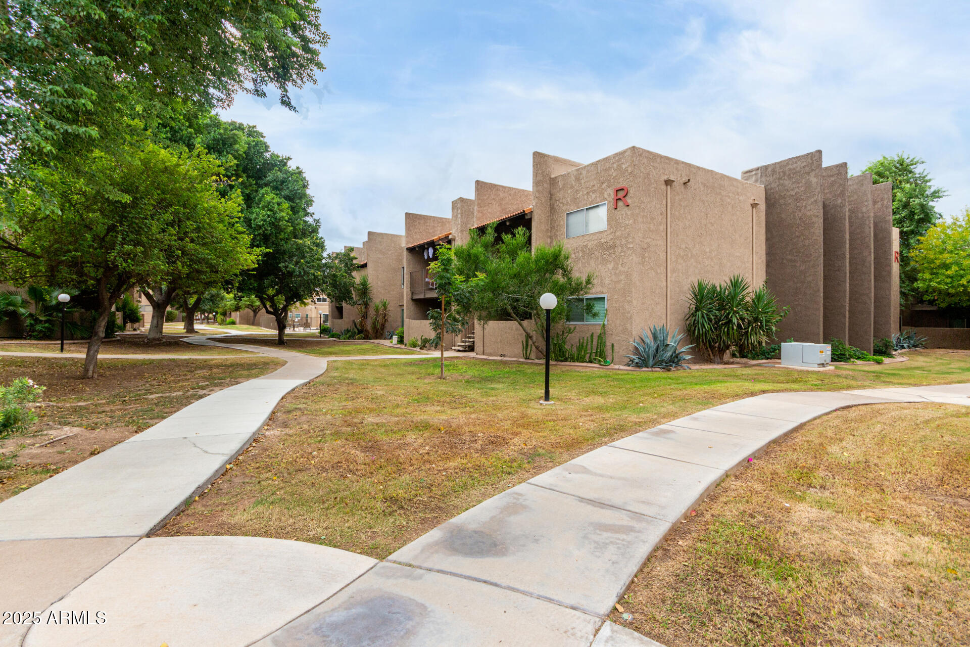 5525 East Thomas Road, Unit C1 Phoenix, AZ 85018 - Photo 24 of 27 27 - Thomas