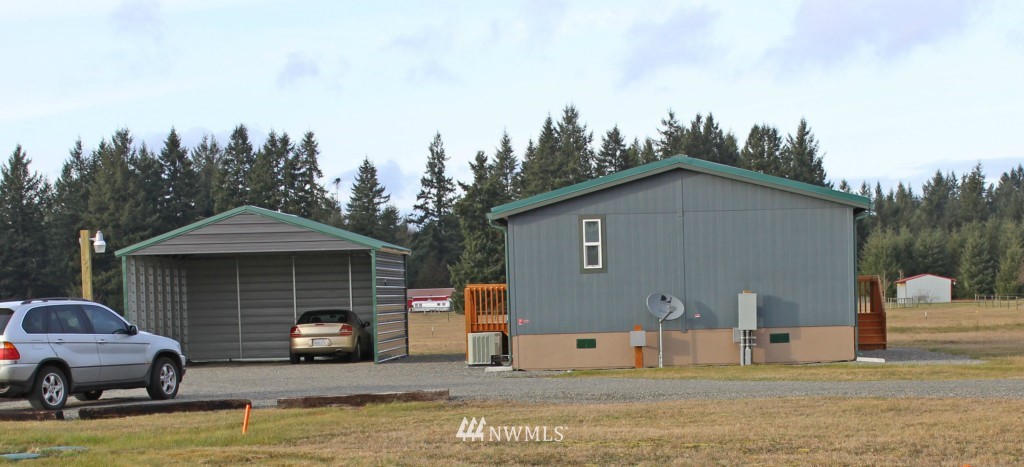18005 Seco Lane Rochester, WA 98579 - Photo 15 of 21