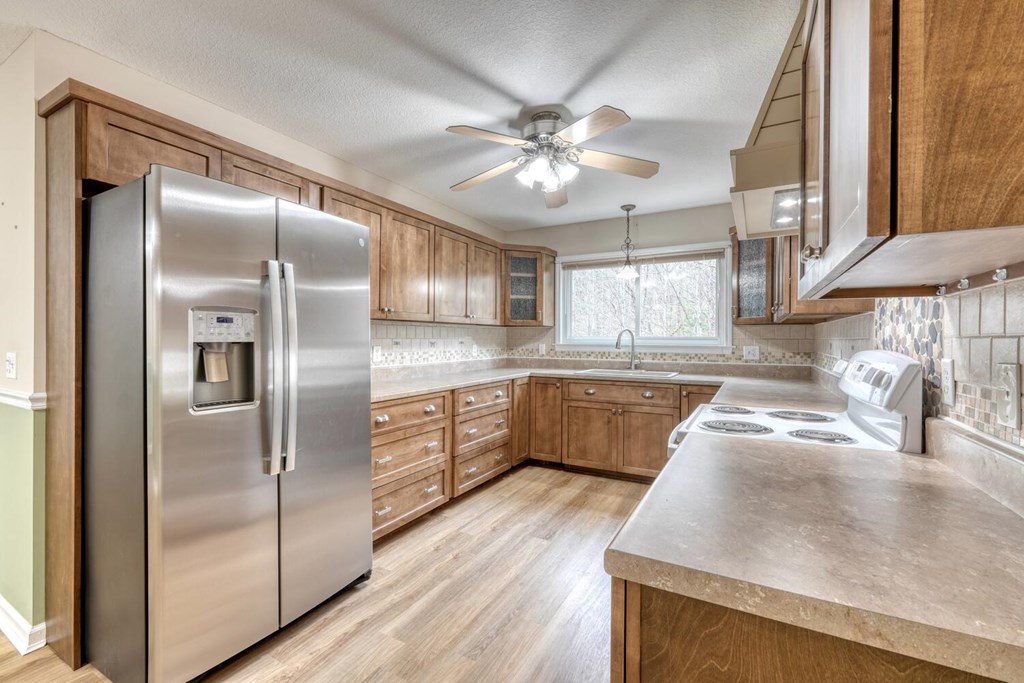 339 Henderson Road Young Harris, GA 30582 - Photo 13 of 51