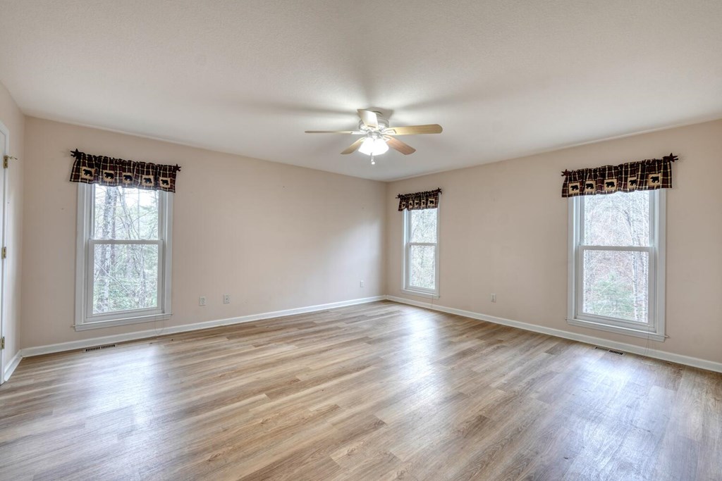 339 Henderson Road Young Harris, GA 30582 - Photo 21 of 51