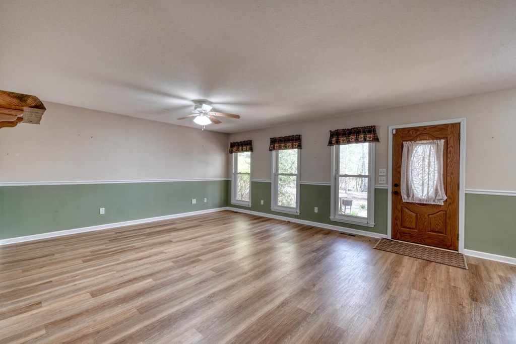 339 Henderson Road Young Harris, GA 30582 - Photo 8 of 51