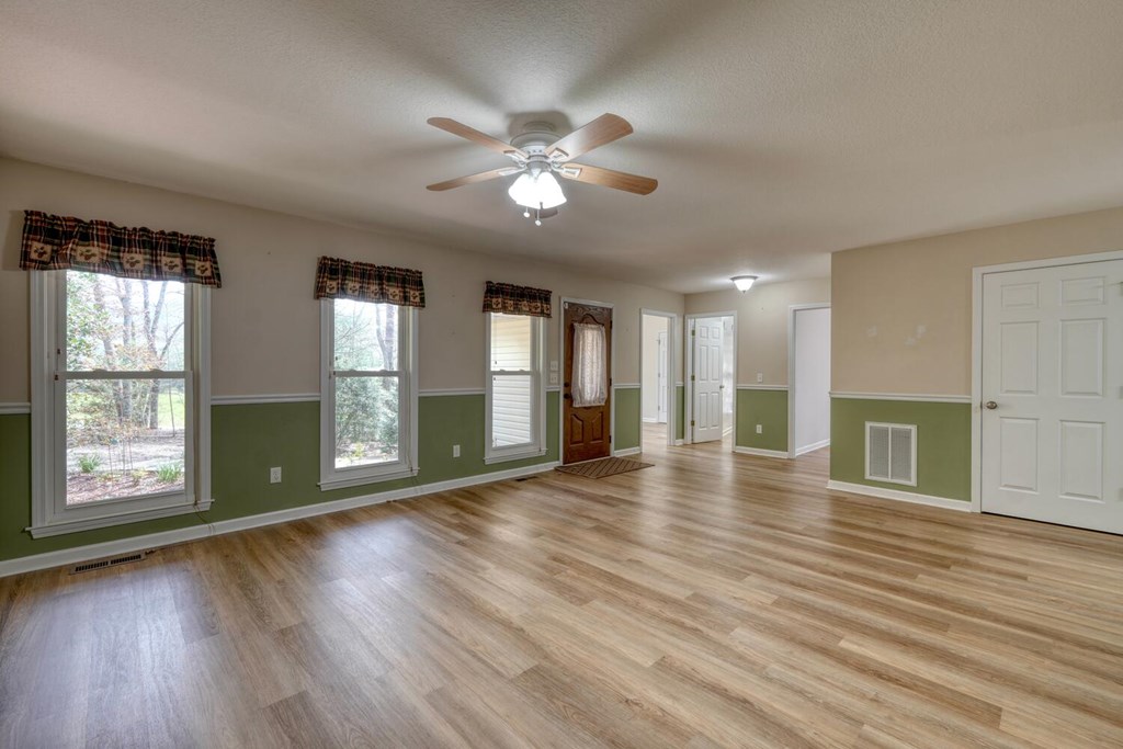 339 Henderson Road Young Harris, GA 30582 - Photo 9 of 51