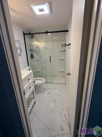 $2,200 | 3320 North Arnoult Road, Unit 232, Metairie, LA 70002