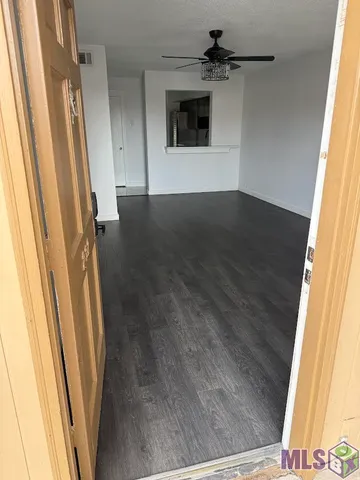 $2,200 | 3320 North Arnoult Road, Unit 232, Metairie, LA 70002