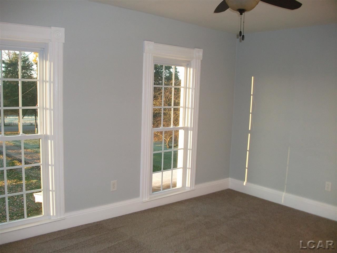 6786 Burton Road Adrian, MI 49221 - Photo 20 of 25 31217790-19.JPG