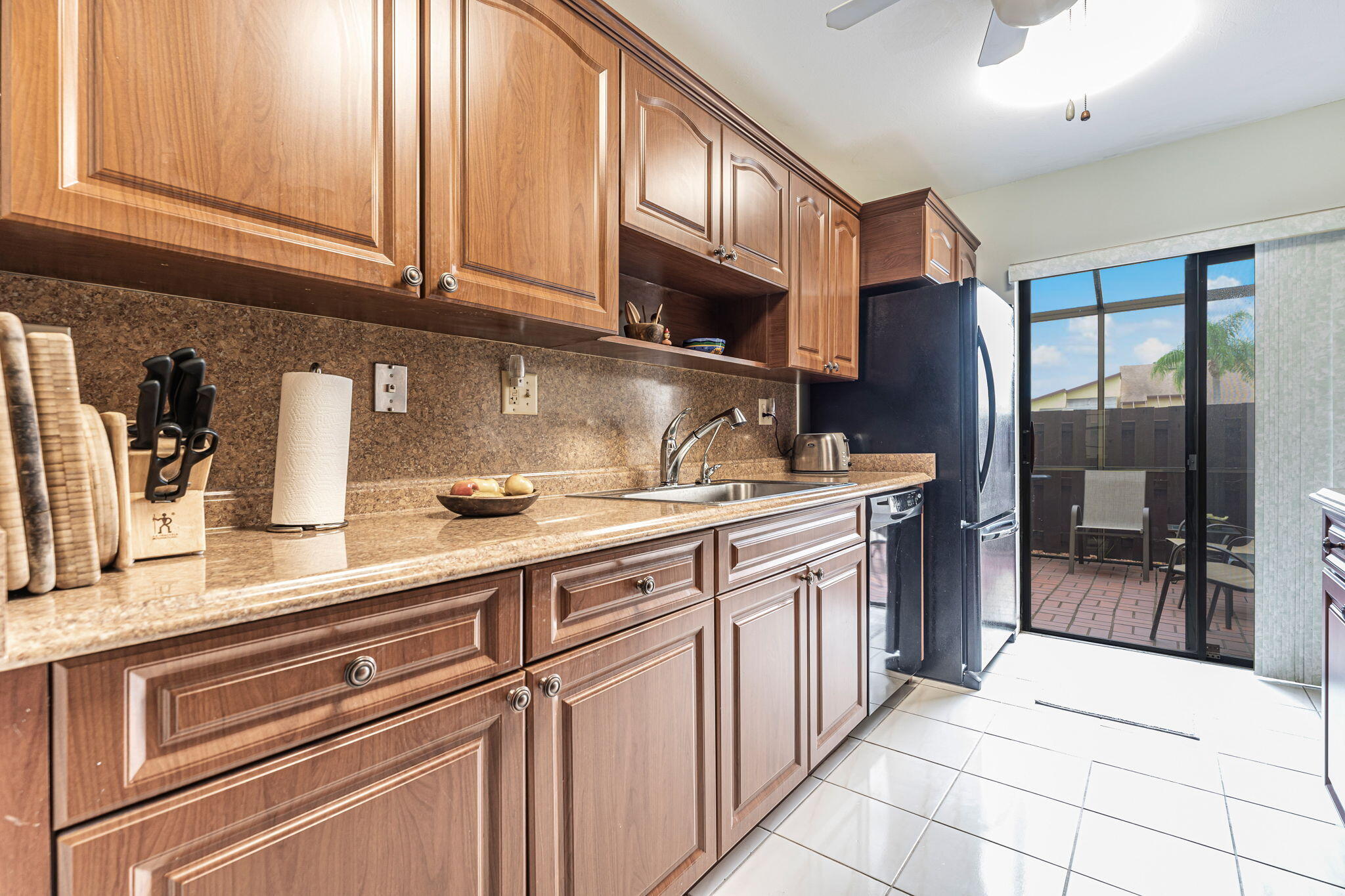 13953 Nesting Way, Unit D Delray Beach, FL 33484 - Photo 14 of 44 Kitchen
