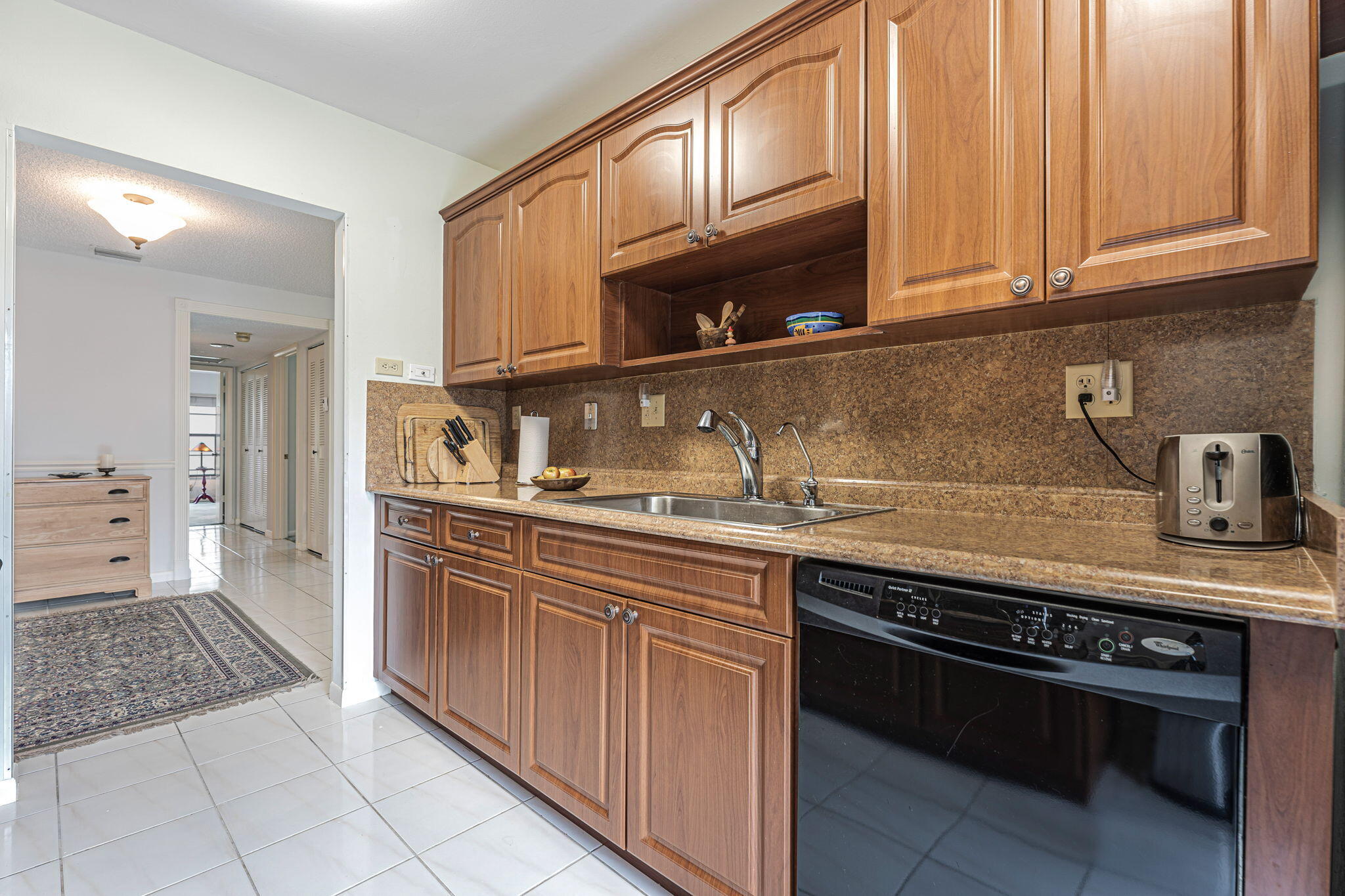 13953 Nesting Way, Unit D Delray Beach, FL 33484 - Photo 16 of 44 Kitchen
