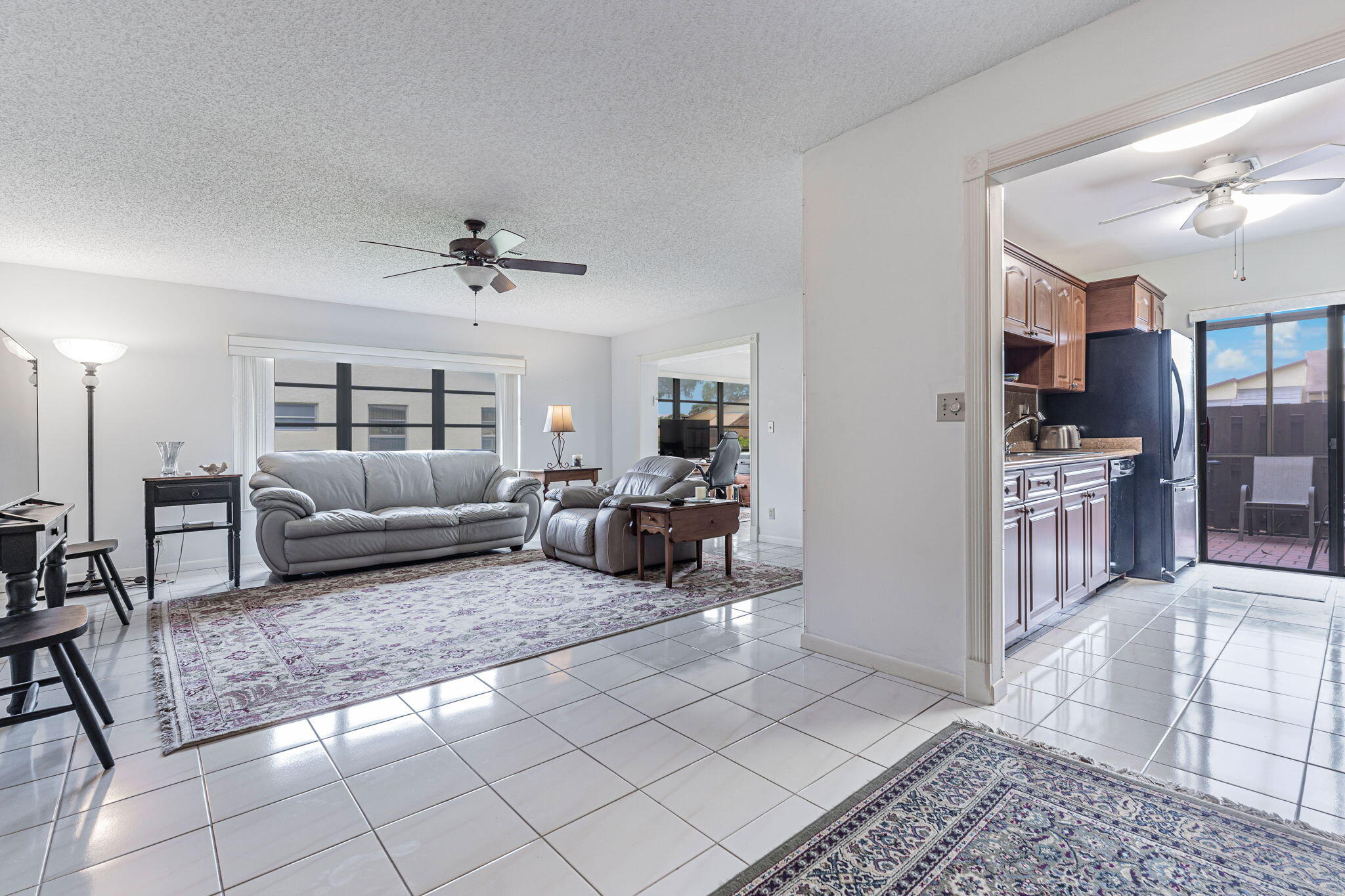 13953 Nesting Way, Unit D Delray Beach, FL 33484 - Photo 22 of 44 Living Room