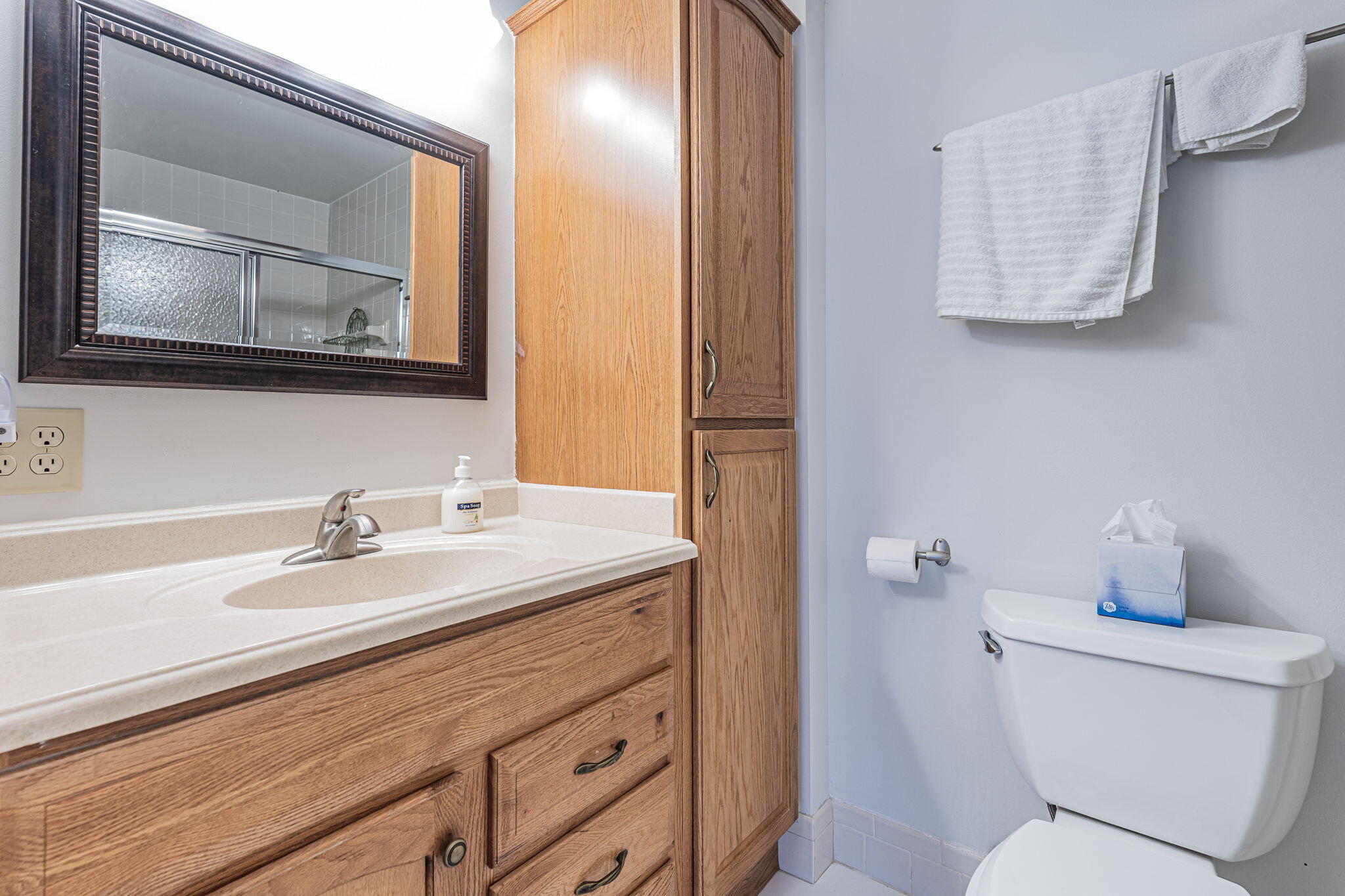 13953 Nesting Way, Unit D Delray Beach, FL 33484 - Photo 33 of 44 Bathroom 2