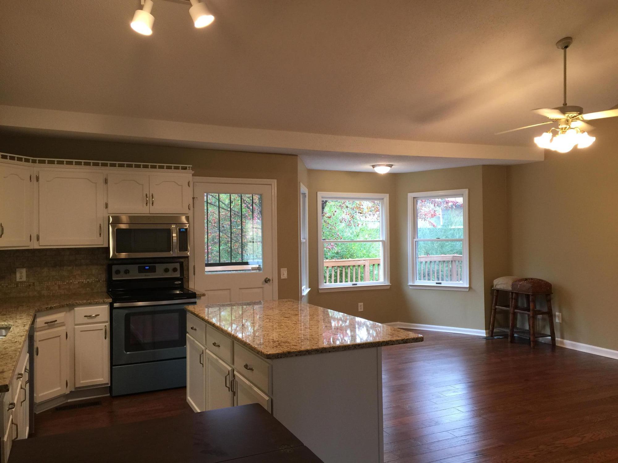9213 River Oaks Road Harrison, TN 37341 - Photo 3 of 11 IMG_0213