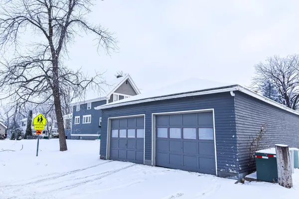 $200,000 | 721 North Labree Avenue, Thief River Falls, MN 56701