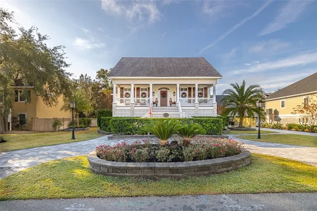 $1,295,000 | 242 McIntosh Avenue, St. Simons Island, GA 31522