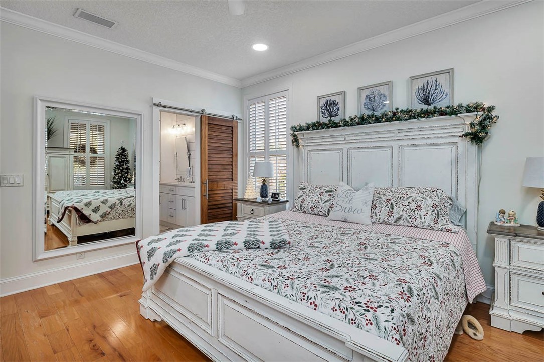 242 McIntosh Avenue St. Simons Island, GA 31522 - Photo 19 of 51