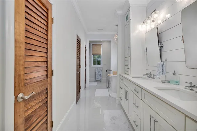 $1,295,000 | 242 McIntosh Avenue, St. Simons Island, GA 31522