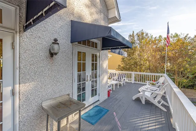 $1,295,000 | 242 McIntosh Avenue, St. Simons Island, GA 31522
